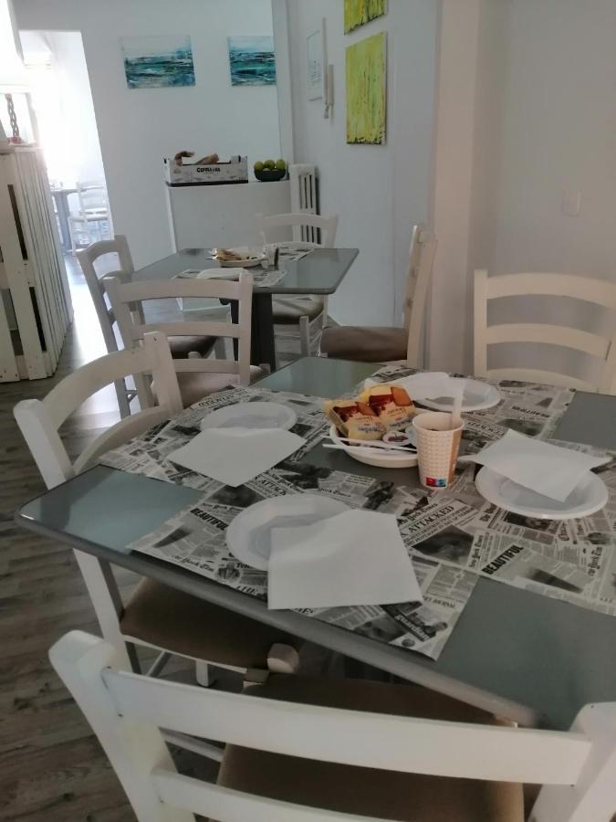 Albergo Blue Fish Албисола Супериоре Екстериор снимка